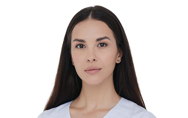 Захарова Ксения Игоревна