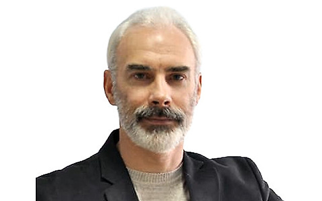 Ионов Юрий Анатольевич