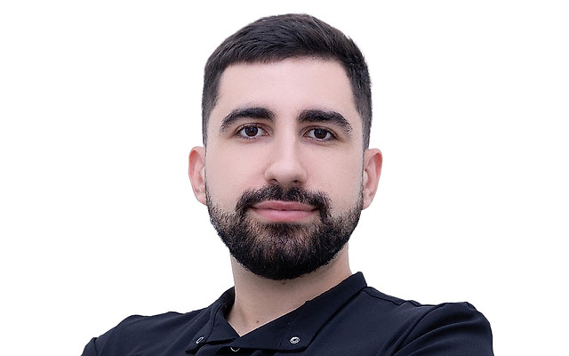 Караханов Владислав Андреевич